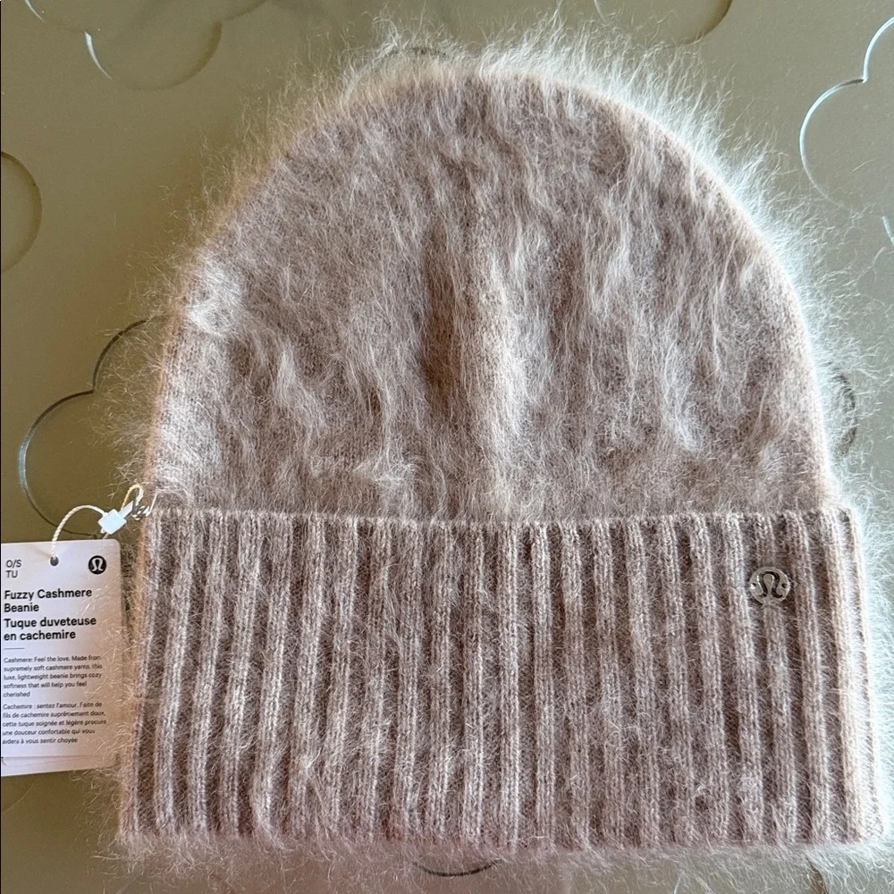 🆕 LULULEMON Fuzzy Cashmere Beanie Heathered Nutmeg NWT